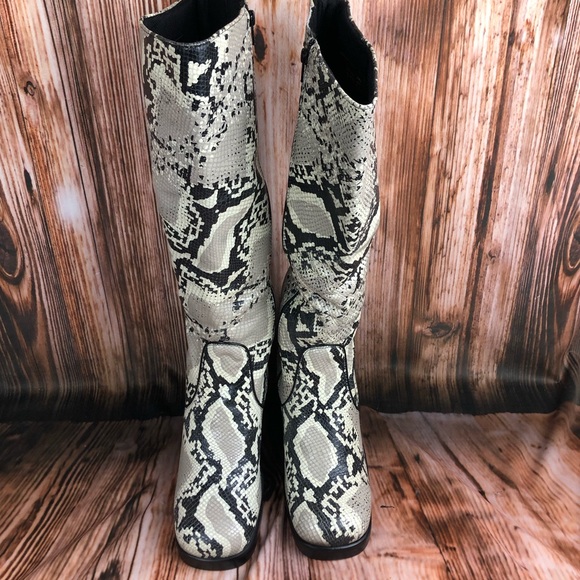 Durango Snakeskin Leather Stacked Heel Platform Boots - Picture 7 of 13